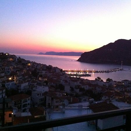 Denise Hotel Skopelos Buitenkant foto
