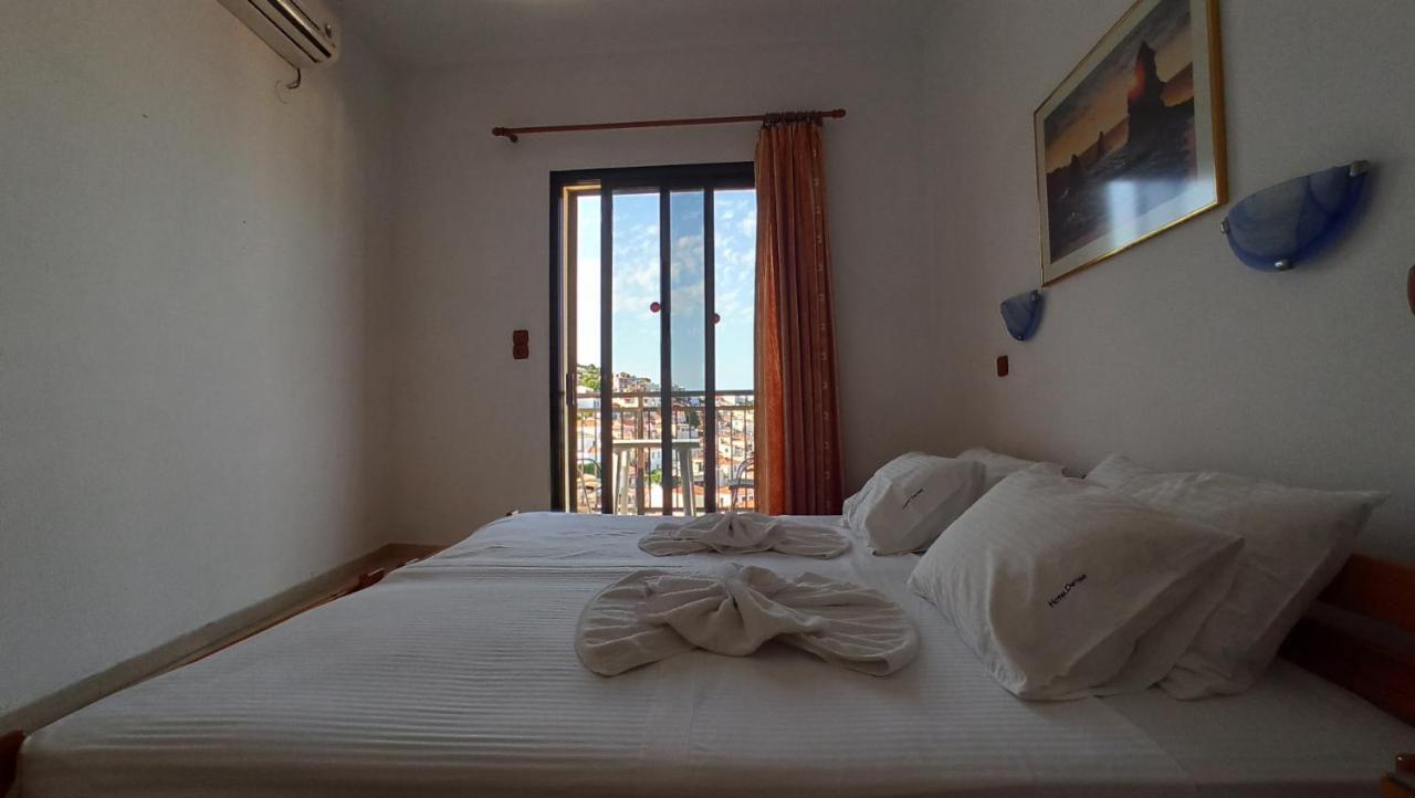 Denise Hotel Skopelos Buitenkant foto