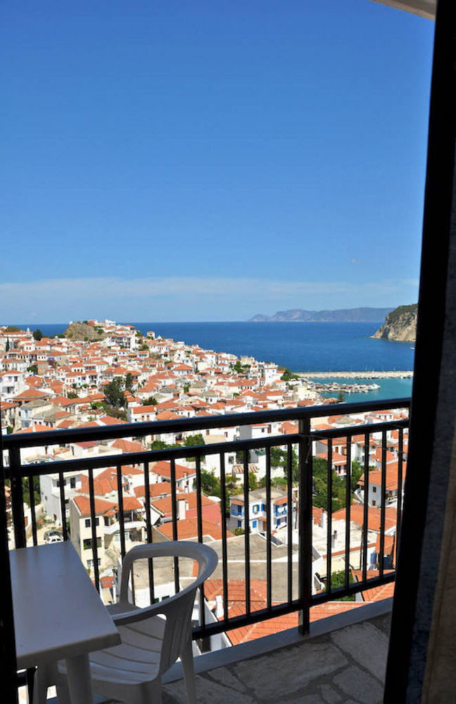 Denise Hotel Skopelos Buitenkant foto